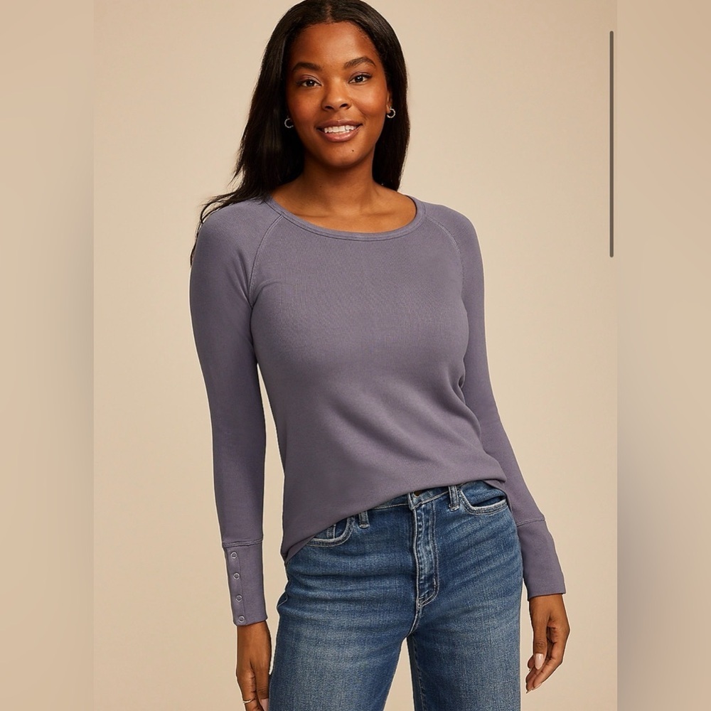 Maurices Women's XL Soft Essential Crew Neck Snap Cuff Top